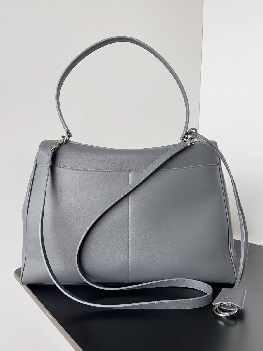 Balenciaga_Rodeo_Large_40x30x13cm_AB27
