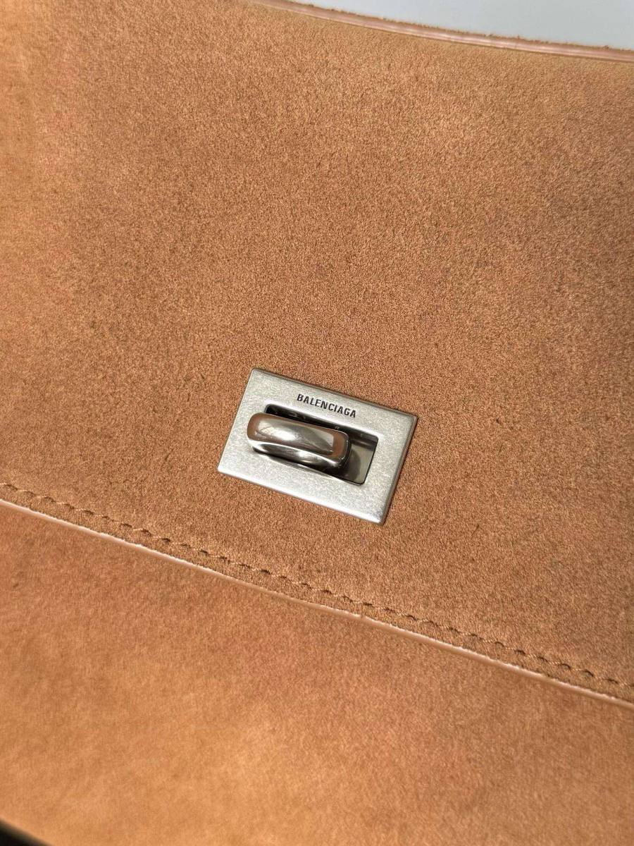Balenciaga_Rodeo_Large_40x30x13cm_C80C