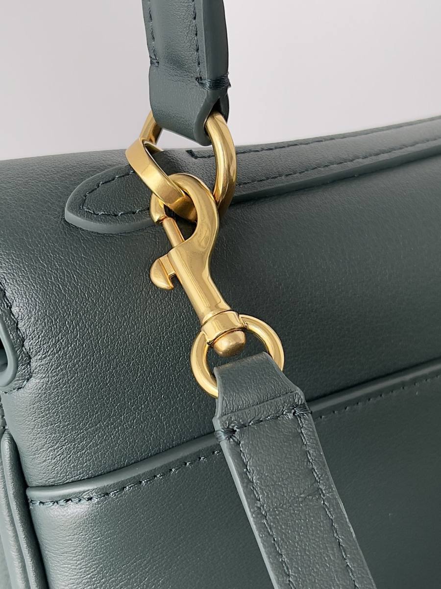Balenciaga_Rodeo_Medium_35x23x11cm_B0CE