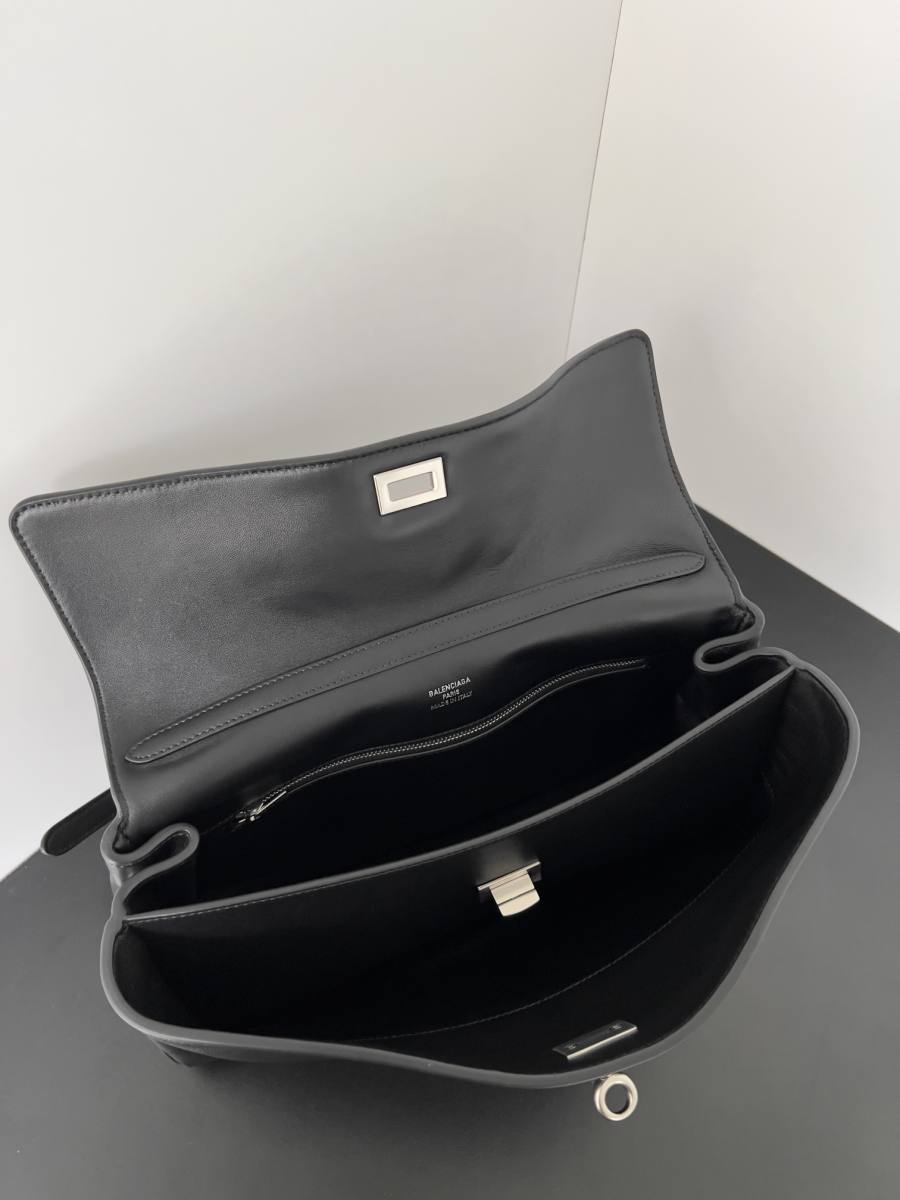 Balenciaga_Rodeo_Small_27x20x10cm_02F2