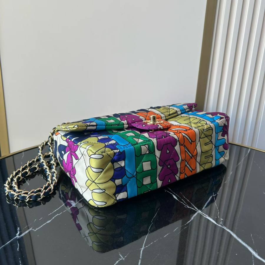 Chanel 21K Classic Flap 25.5 x 16 x 7 6AD9