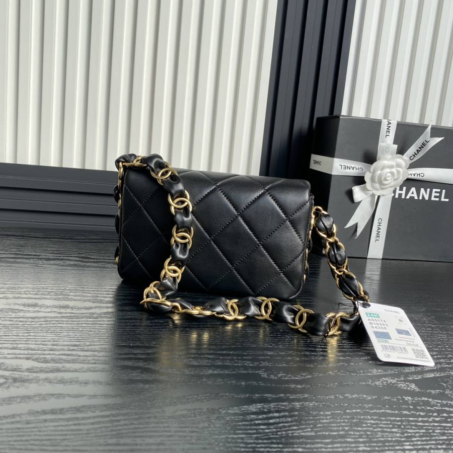 Chanel 24K Hobo AS5174 24 x 16 x 8 F2CC