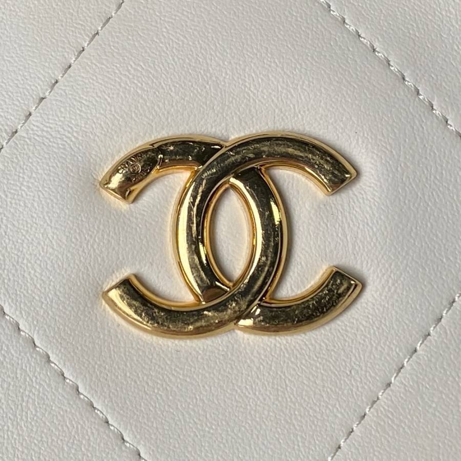 Chanel 25K Hippie Hobo Mini AS5837 20 x 16 x 8 2D13