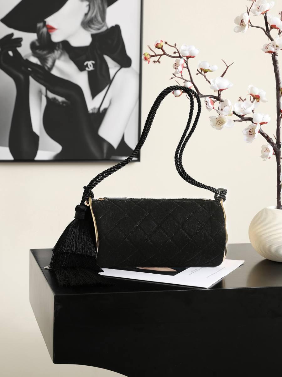 Chanel 26A Bowling Bag 31 x 20 x 14 0206