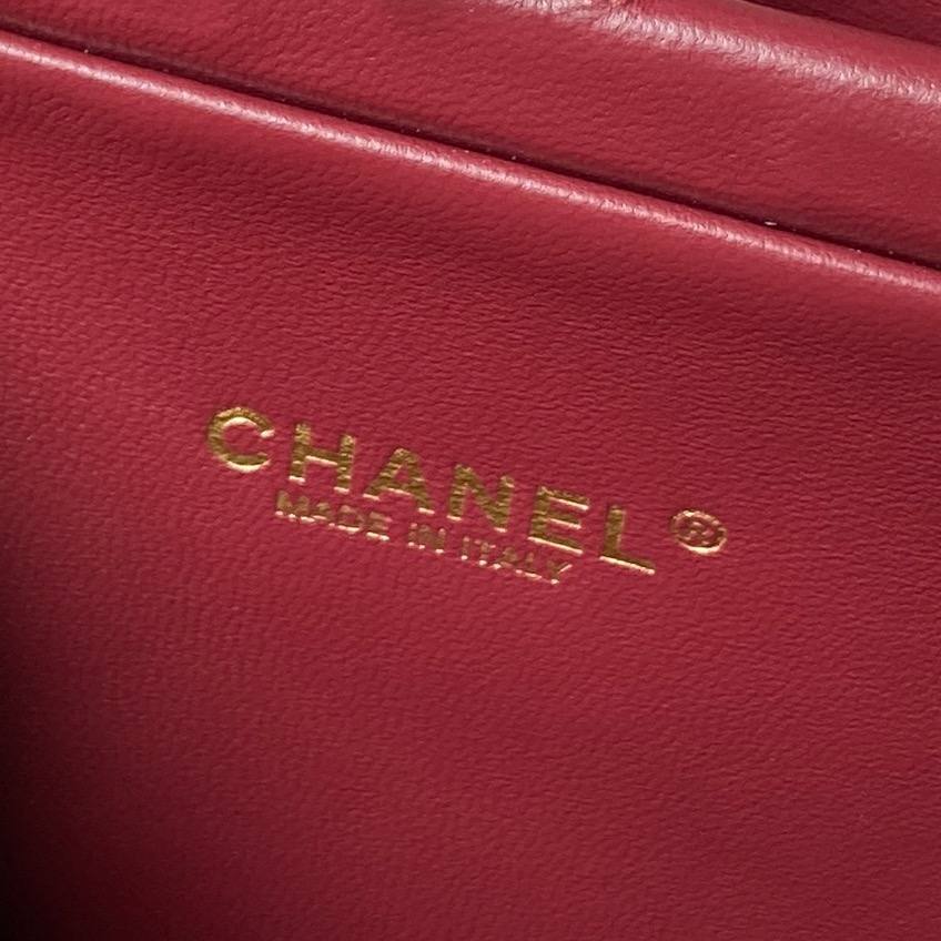 Chanel 26A Hobo AS6392 24 x 16 x 8 C5E6