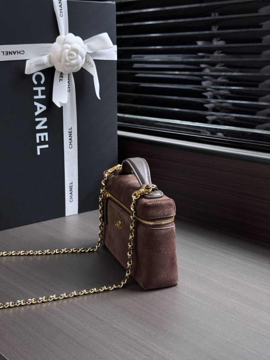 Chanel 26A Lunch Box 20 x 14 x 8 944C