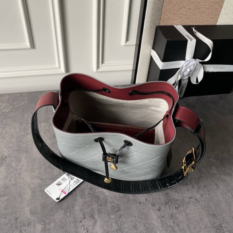 Chanel 26B Bucket Large AS6584 24 x 22 x 16 18DE