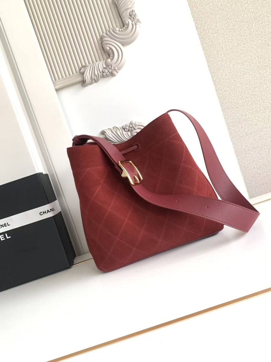 Chanel 26B Bucket Large AS6584 24 x 22 x 16 3A90