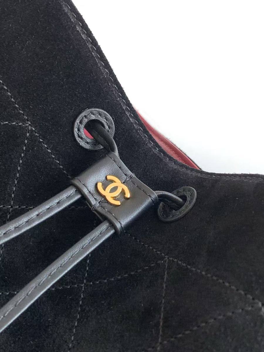 Chanel 26B Bucket Large AS6584 24 x 22 x 16 8B1E