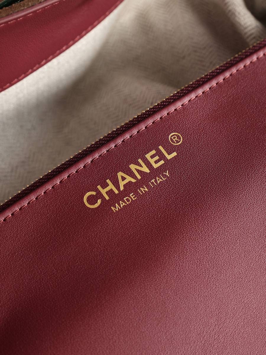 Chanel 26B Bucket Large AS6584 24 x 22 x 16 E7CA