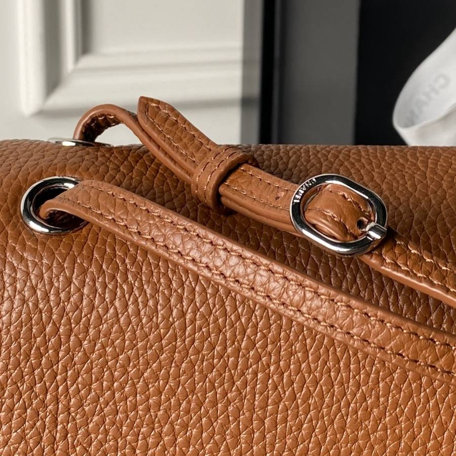 Chanel 26B Shoulder Bag AS6573 23 x 14 x 7 1552