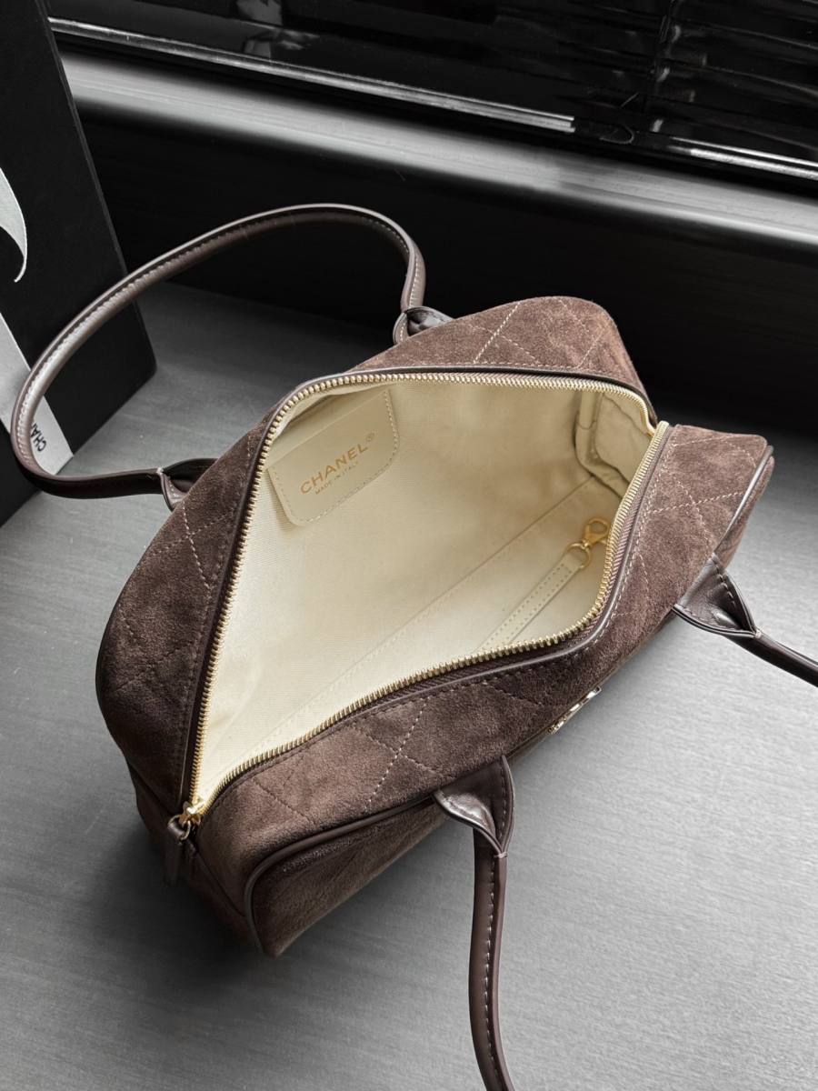 Chanel 26B Small Bowling Bag 27 x 16 x 9 006E