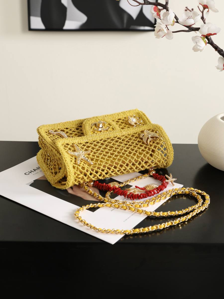 Chanel 26M Coco Beach Pouch 6156 20 x 13 x 6 B7C0