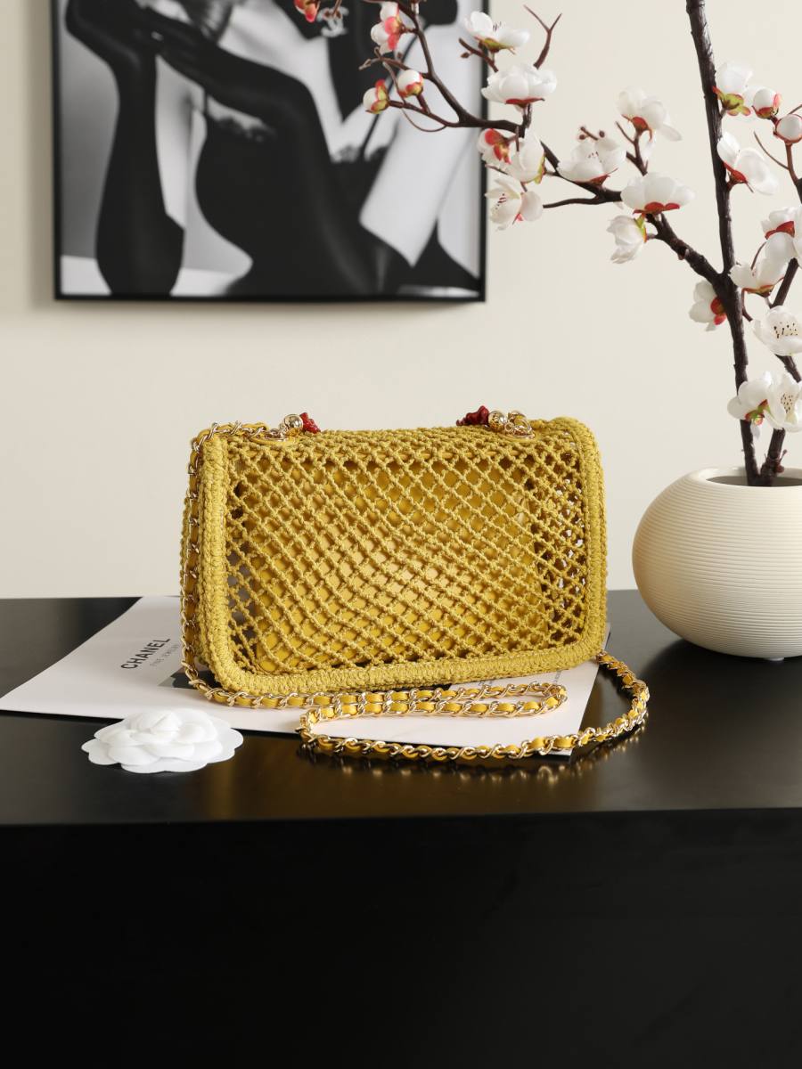 Chanel 26M Coco Beach Pouch 6156 20 x 13 x 6 B7C0
