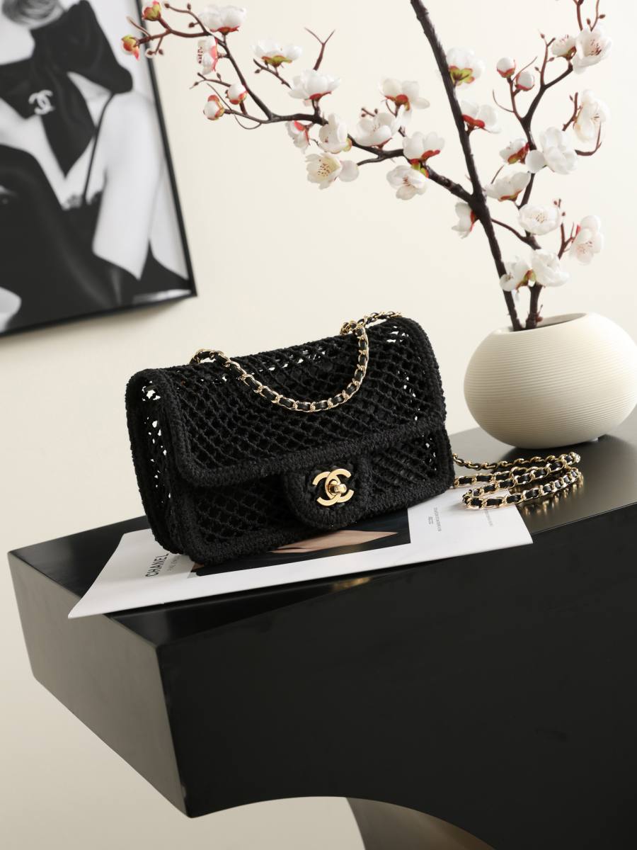 Chanel 26M Coco Beach Pouch 6157 20 x 13 x 6 009D