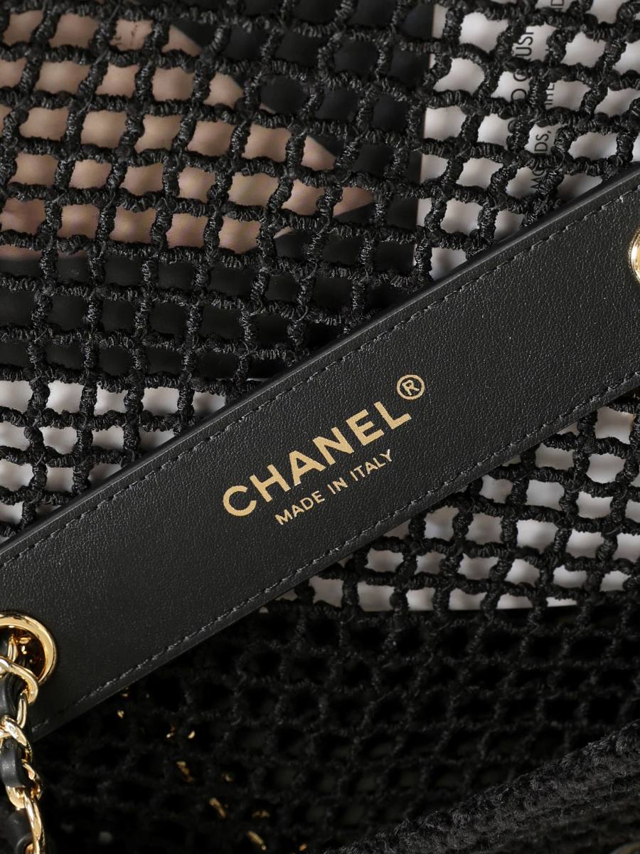 Chanel 26M Coco Beach Pouch 6157 20 x 13 x 6 009D