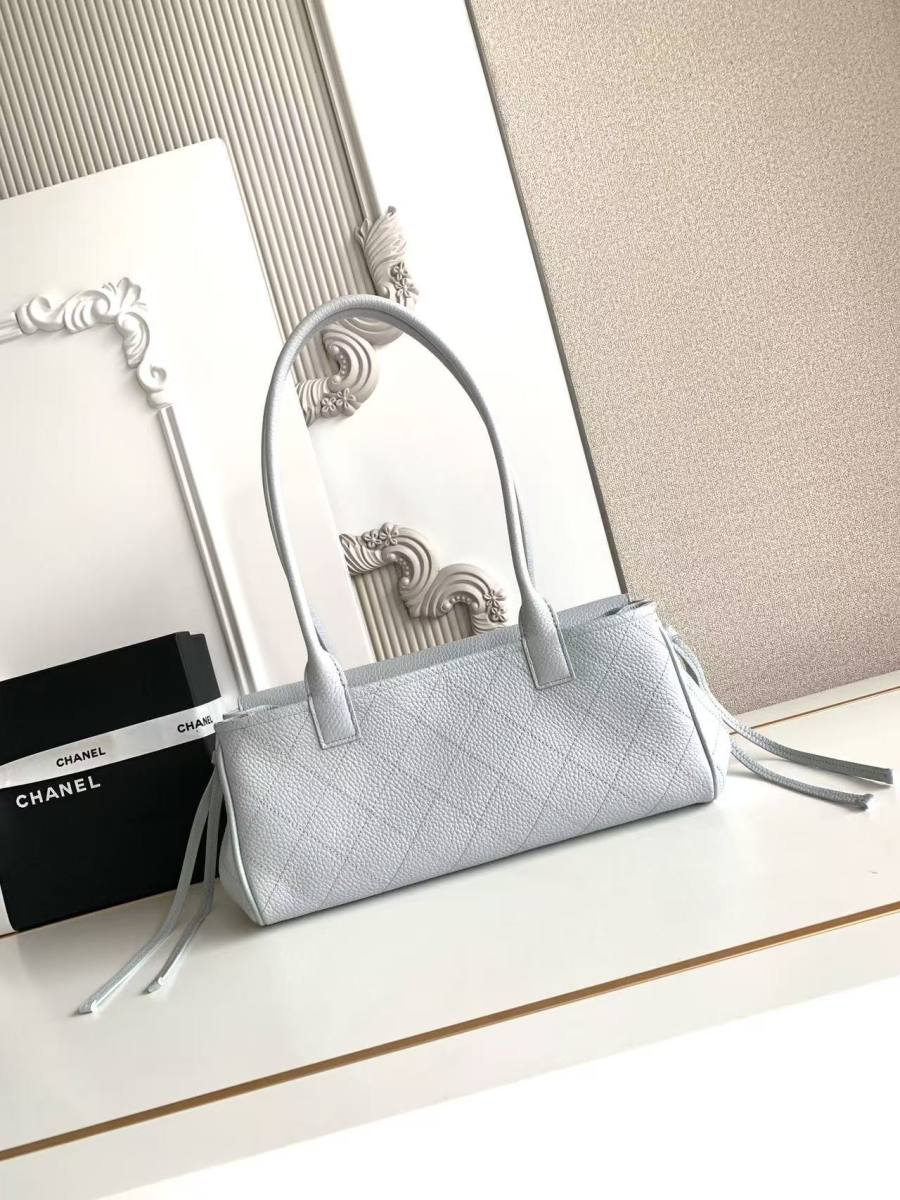 Chanel 26S Baguette AS6288 28 x 14 x 8 251A