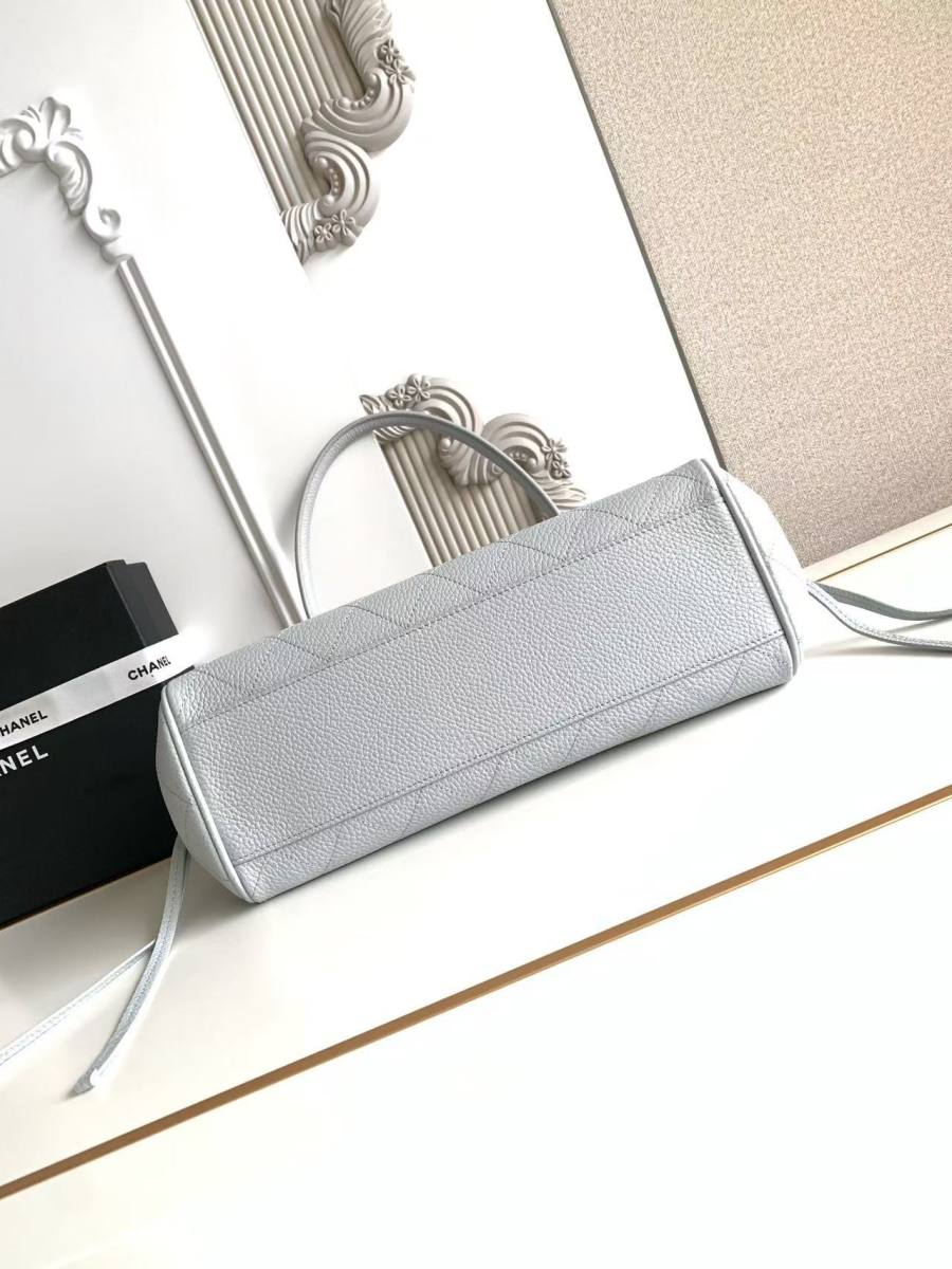 Chanel 26S Baguette AS6288 28 x 14 x 8 251A