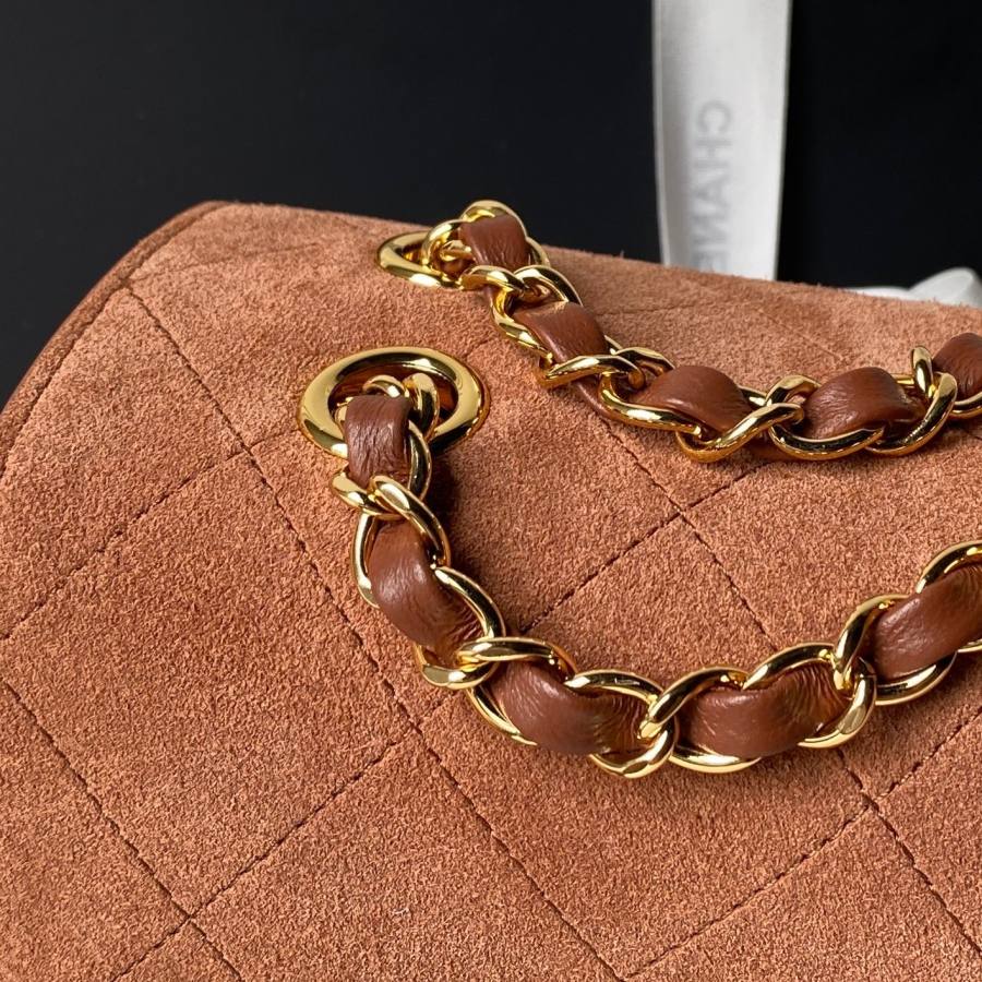 Chanel 26S Classic Flap Maxi AS6281 33 x 23 x 10 F830