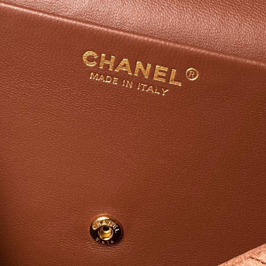 Chanel 26S Classic Flap Maxi AS6281 33 x 23 x 10 F830