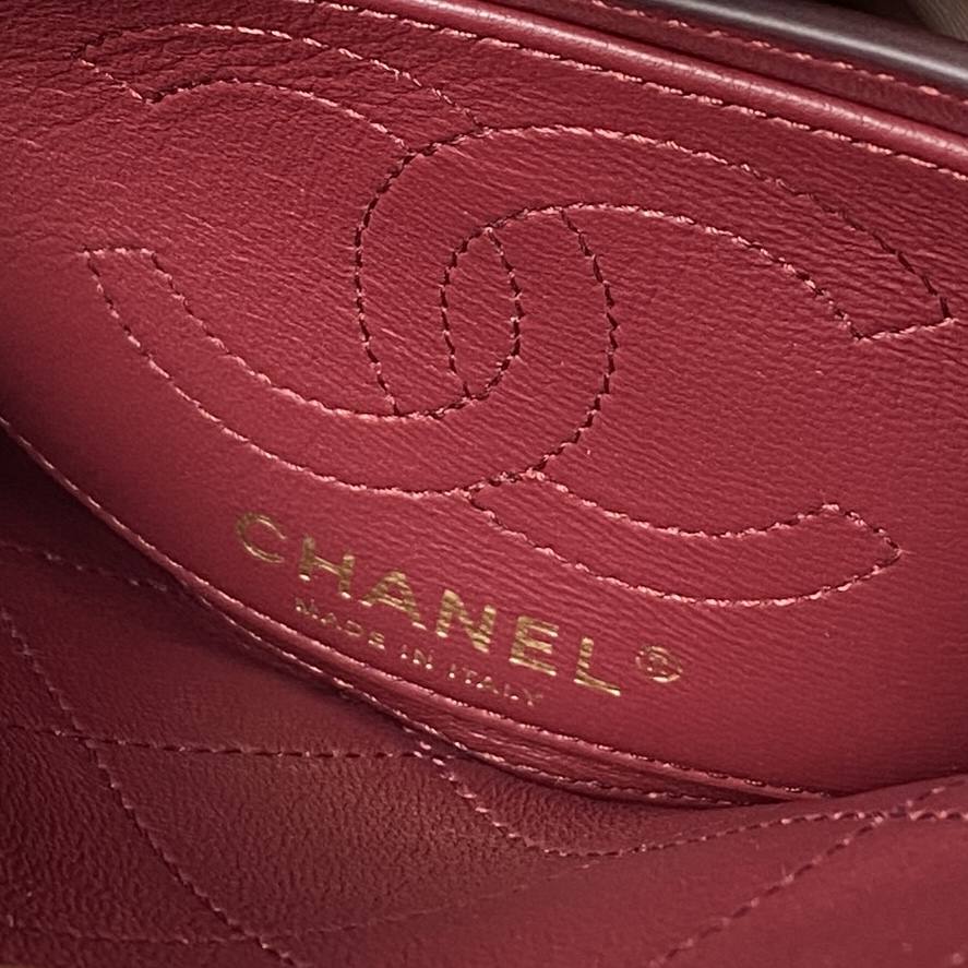 Chanel 26S Hobo AS6255 24 x 16 x 8 DAE3
