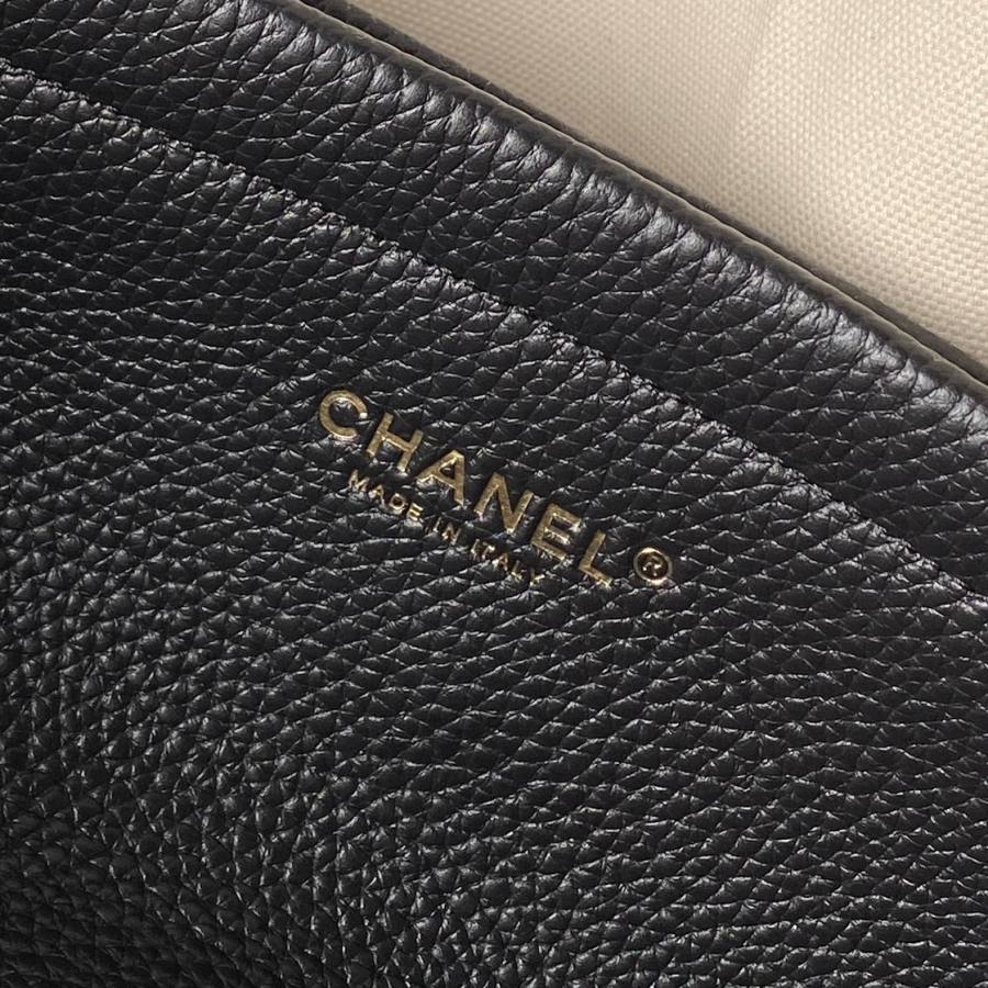 Chanel 26S Tote AS6289 36 x 28 x 14 E9C1