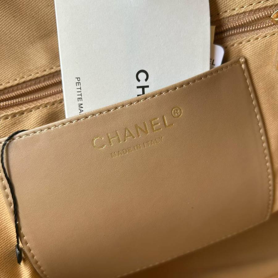Chanel Bowling Bag 30 x 22 x 16 D748