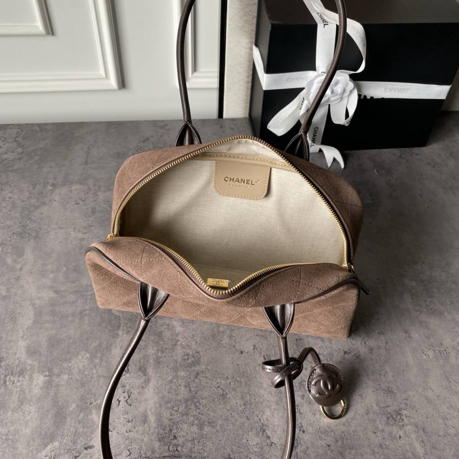 Chanel Bowling Bag AS6580 31 x 20 x 14 E63F