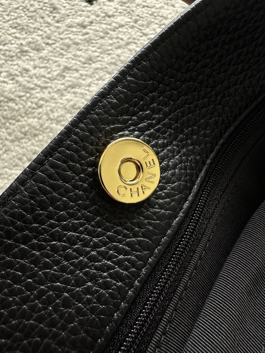 Chanel Classic Flap AP60495 25.5 x 16 x 7 0311