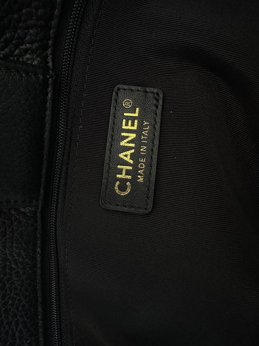 Chanel Classic Flap AP60495 25.5 x 16 x 7 D298
