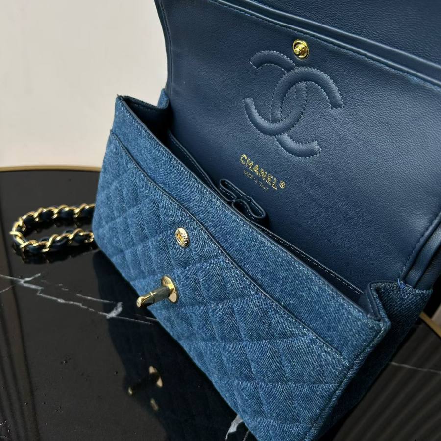 Chanel Classic Flap Small 23 7ECC