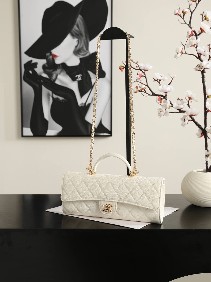 Chanel Handle Bag 20 x 14 x 8 69A1