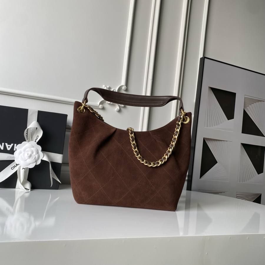 Chanel Hippie Hobo Mini AS5970 20 x 16 x 8 2C05