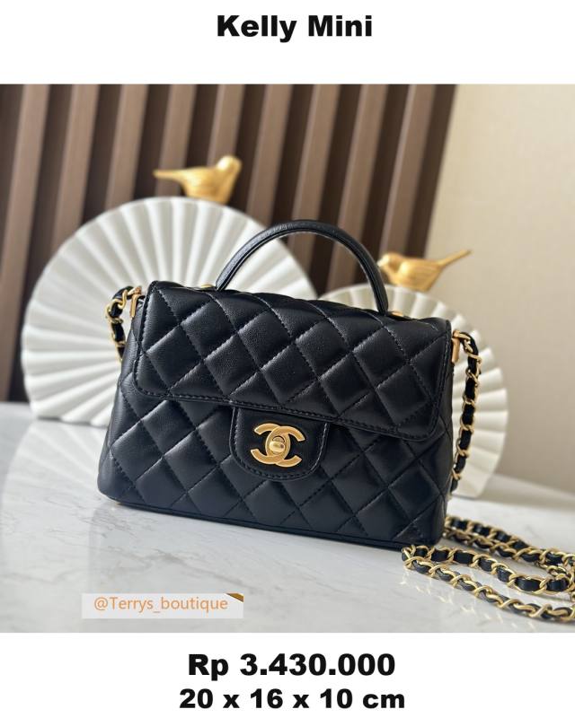 Chanel Kelly Mini 20 x 16 x 10 6437