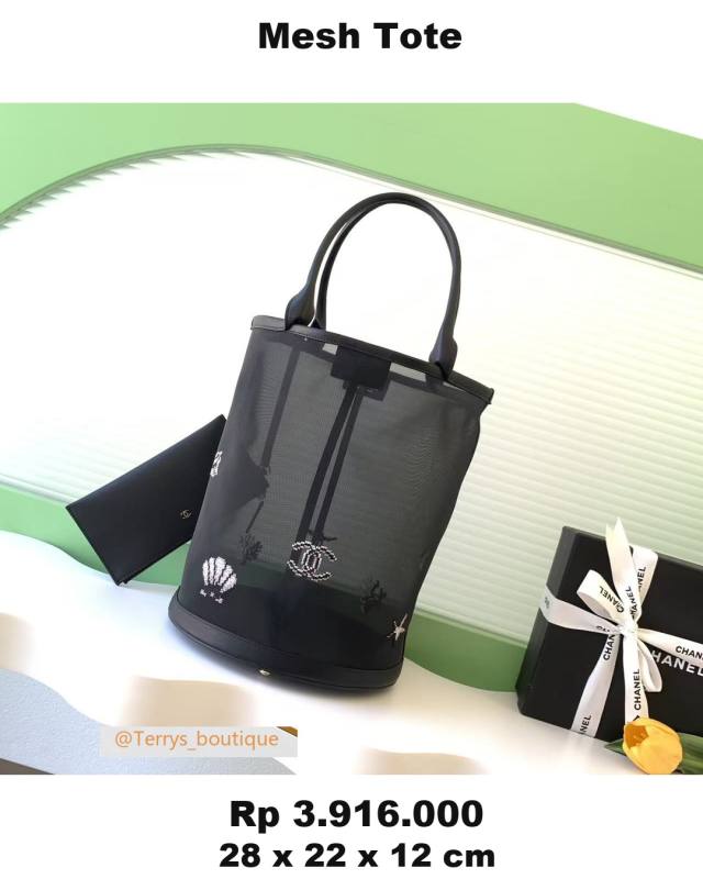 Chanel Mesh Tote 28 x 22 x 12 E255