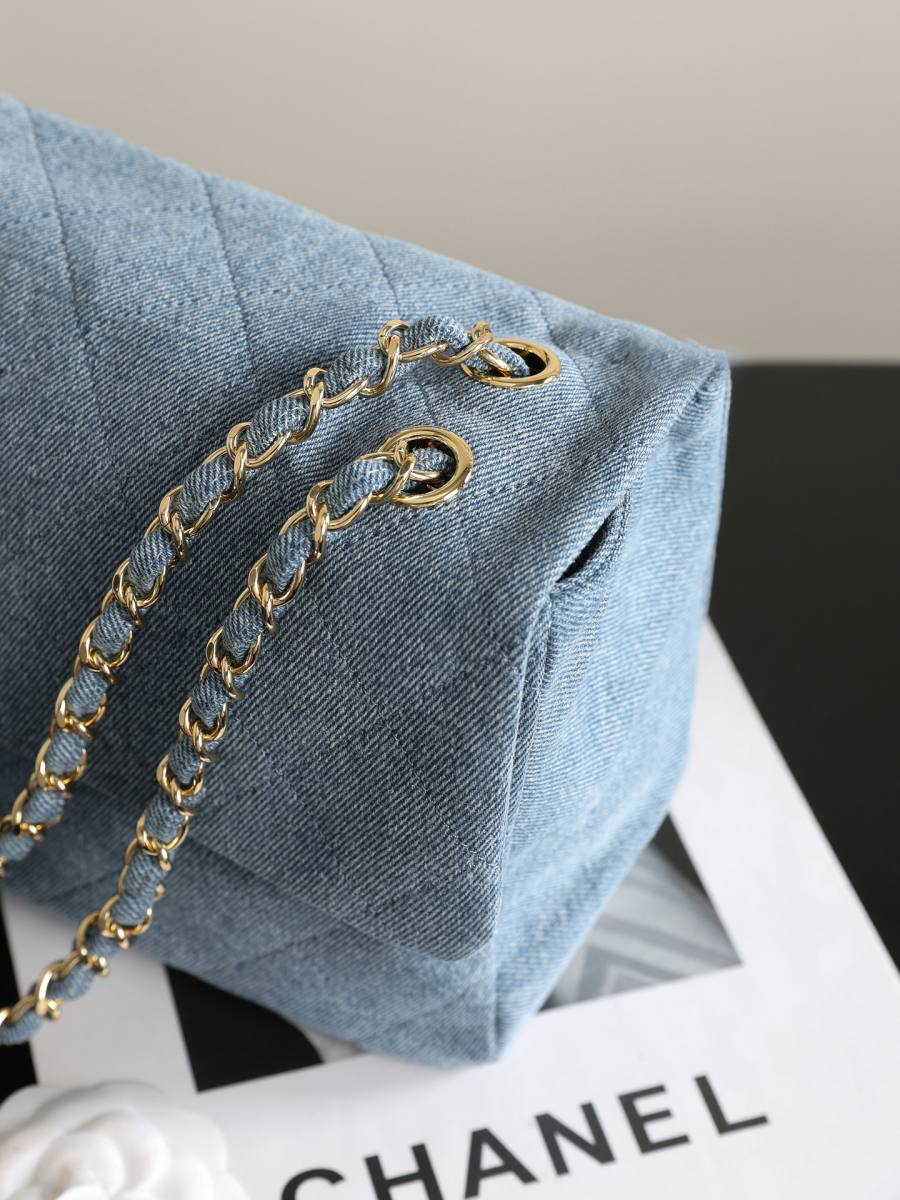 Chanel Shopping Tote 6281 35 x 28 x 12 7358