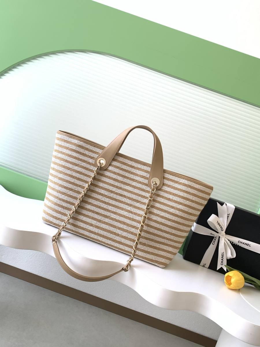 Chanel Striped Woven Bag 24 x 16 x 8 6126