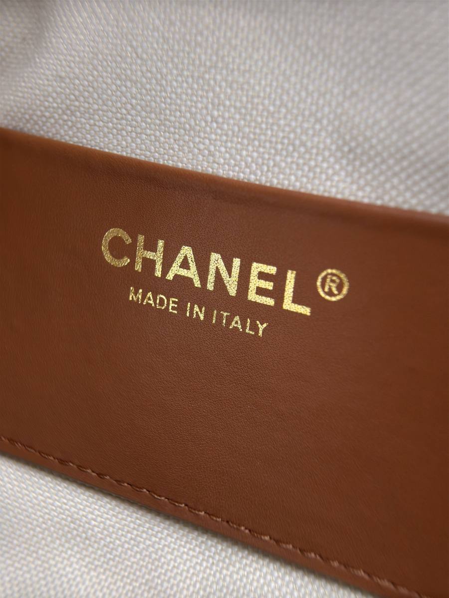 Chanel Suede Flap 25.5 x 16 x 7 9499