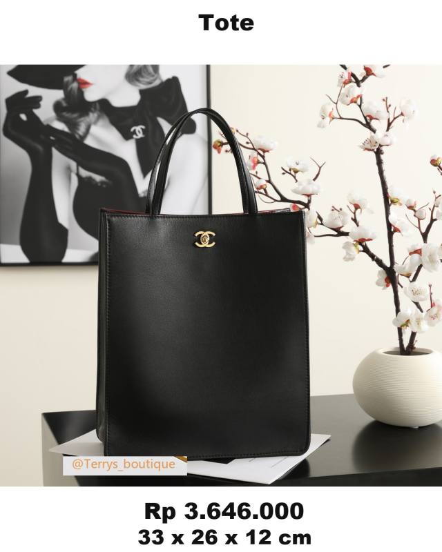 Chanel Tote 33 x 26 x 12 84D2