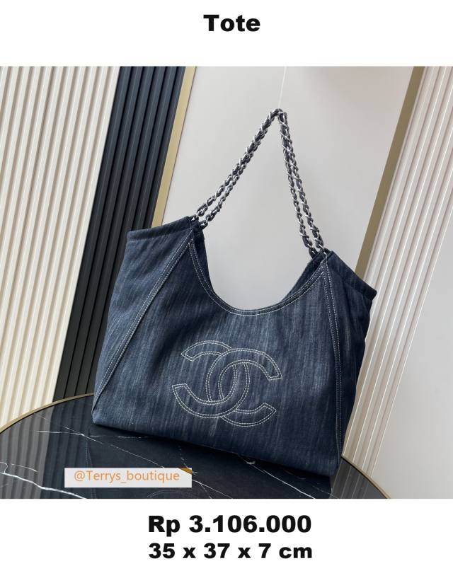 Chanel Tote 35 x 37 x 7 901C
