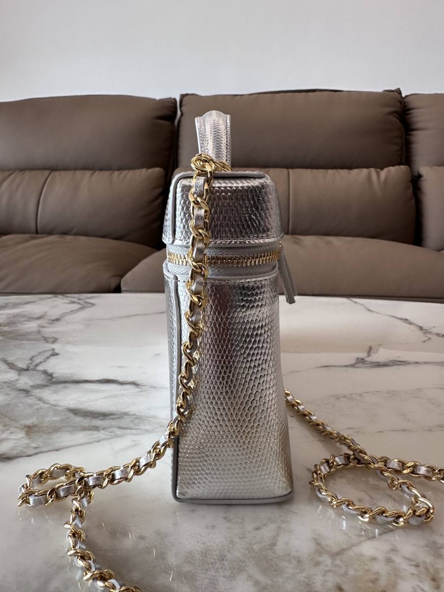 Chanel Vanity with Chain Long AP5397 24 x 12 x 10 Silver 2B50
