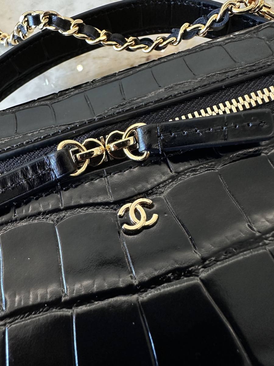Chanel Vanity with Chain Long AP5488 24 x 12 x 10 Black 9CE2