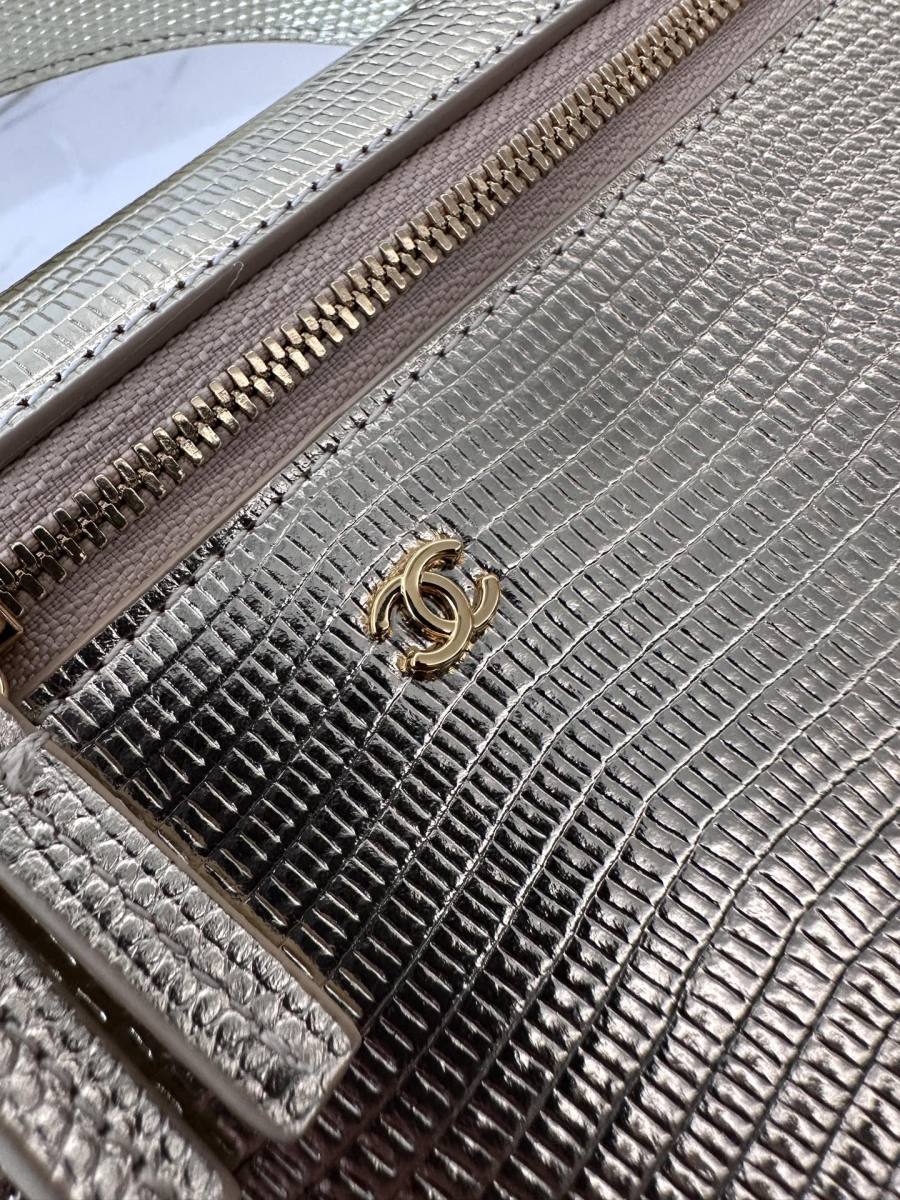 Chanel Vanity with Chain Long AP5488 24 x 12 x 10 Gold BF1D