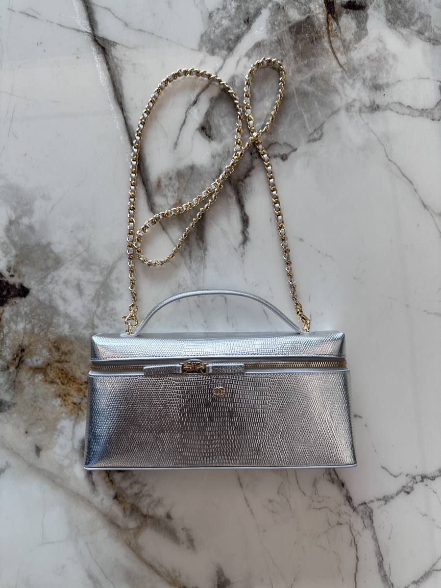 Chanel Vanity with Chain Long AP5488 24 x 12 x 10 Silver 4D5A