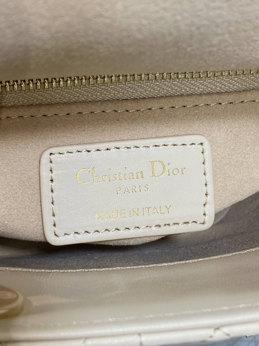 RP 2971000 Dior Lady Dior Small 3-Grid 298E Small 3-Grid 20x17x8