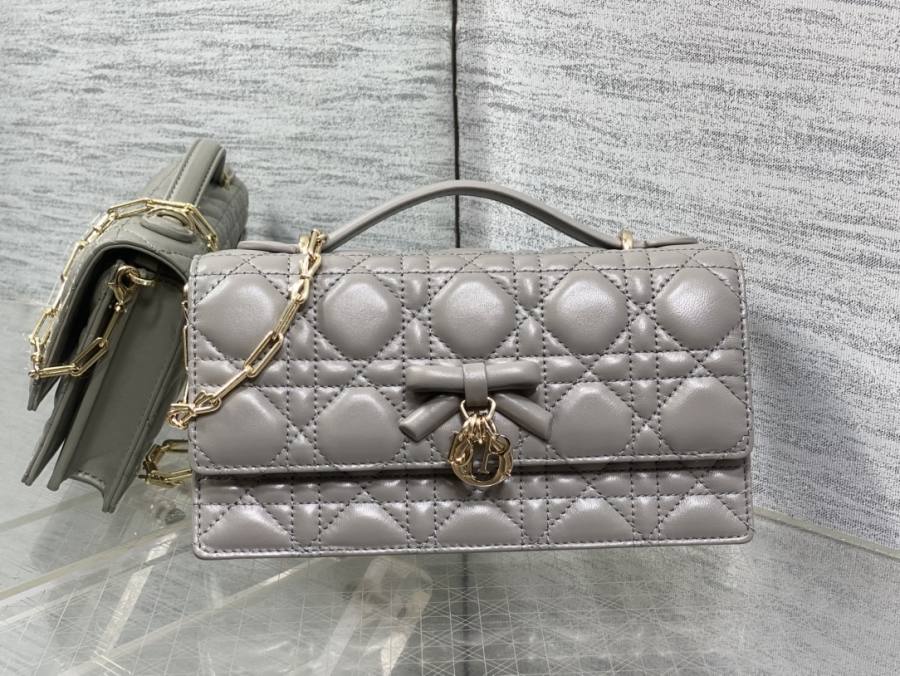 RP 3052000 Dior Cannage Bow WOC Lambskin D698 WOC 19x12x4