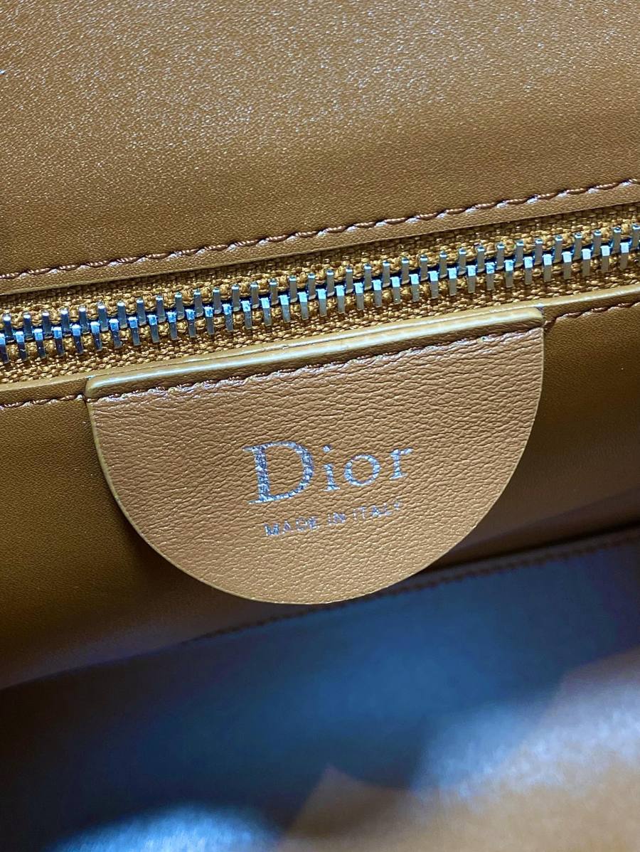 RP 3052000 Dior Diorly Suede Calfskin Medium 1D8F Medium 26x16x8