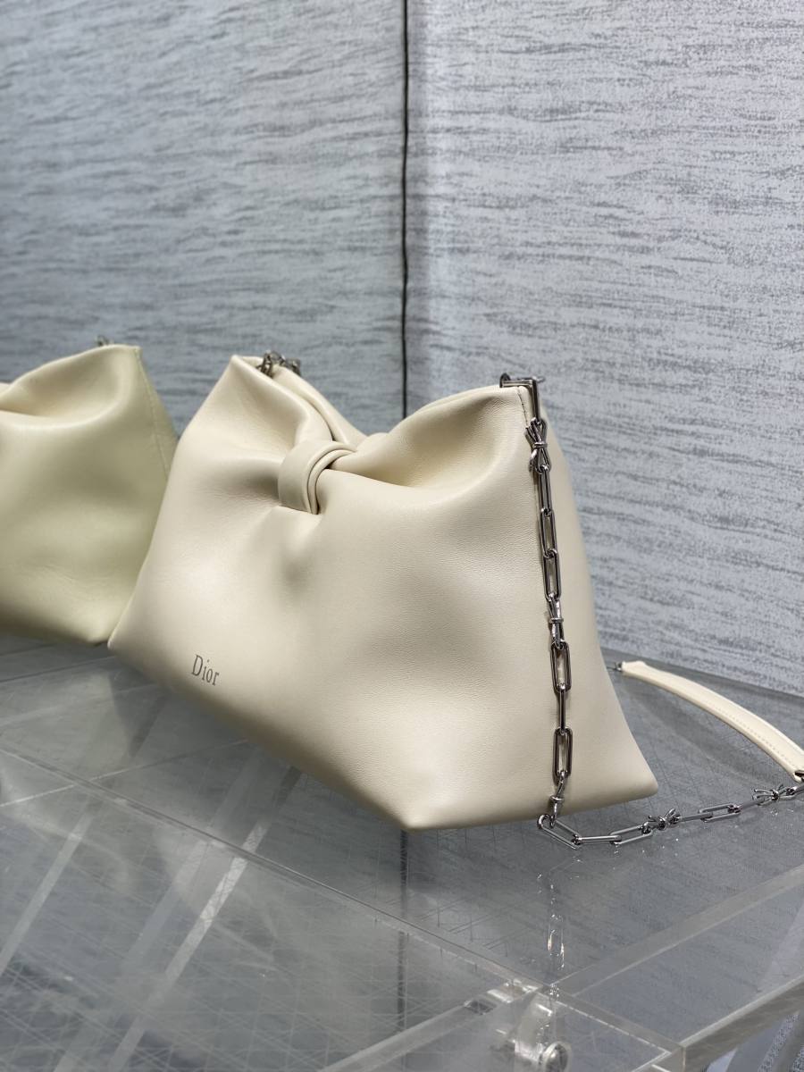 RP 3241000 Dior 2026 Lambskin Bag Lambskin 7224 See photo
