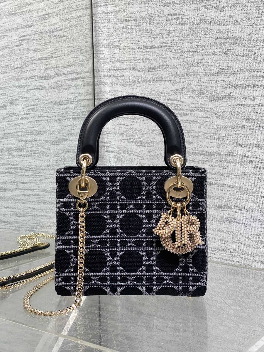 RP 3457000 Dior Lady Dior Black FA67 Black Standard 20-24cm