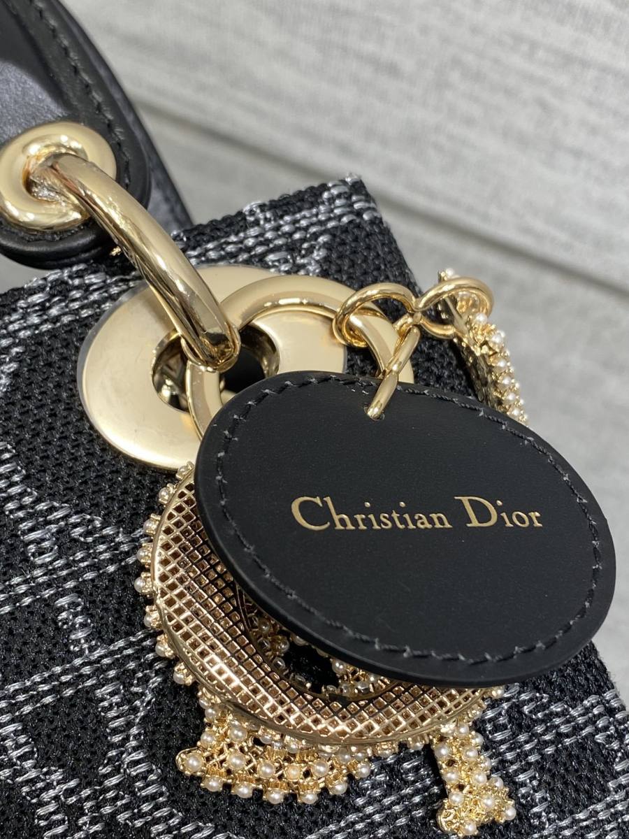 RP 3457000 Dior Lady Dior Black FA67 Black Standard 20-24cm